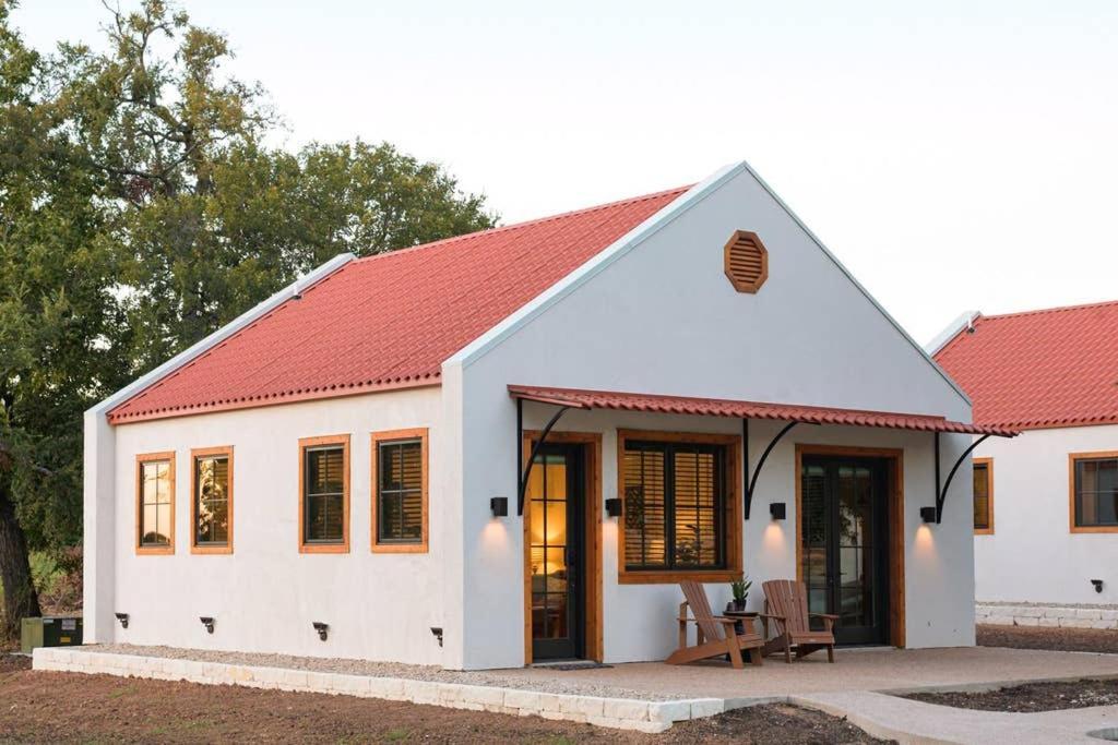 Little Dutch Cabin #1 - 12 Min To Magnolia-Baylor Villa Bellmead ภายนอก รูปภาพ